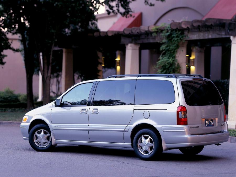  Oldsmobile Silhouette 1996 года  (фото 8 из 16)